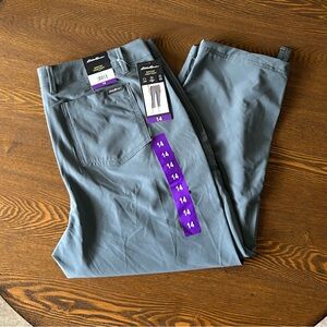 Eddie Bauer Gray Ankle Cropped Pants Casual Style